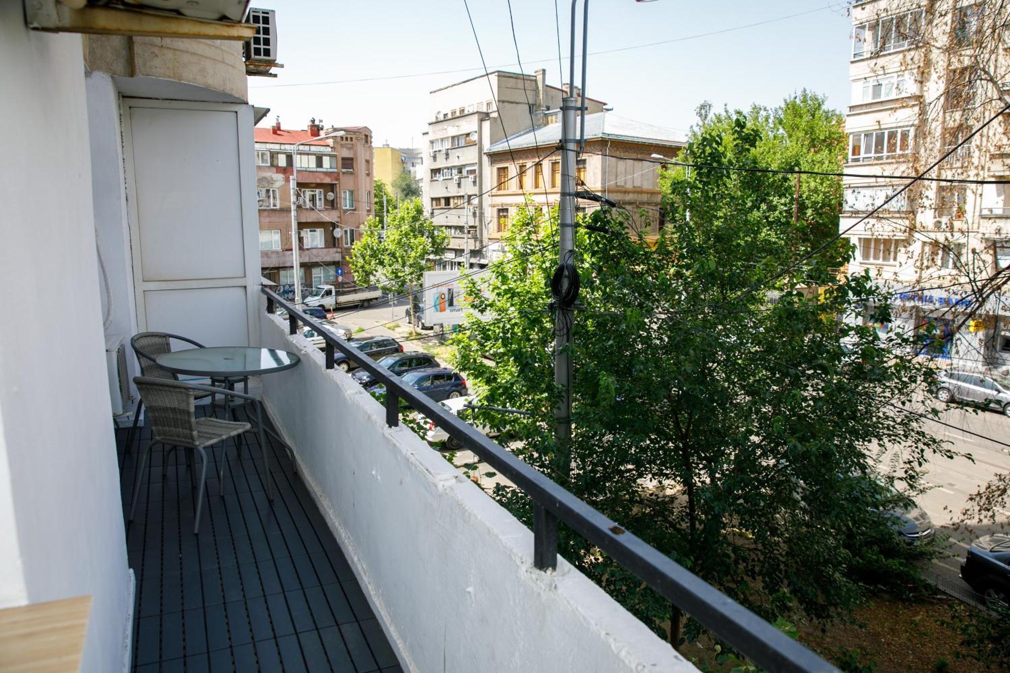 Color Apartments Corneliu Coposu No3 Bucareste Exterior foto