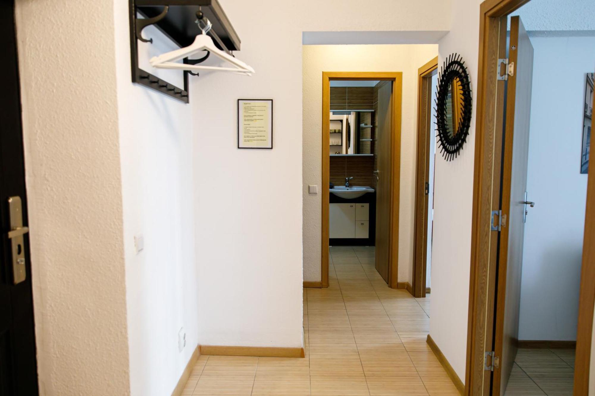 Color Apartments Corneliu Coposu No3 Bucareste Exterior foto