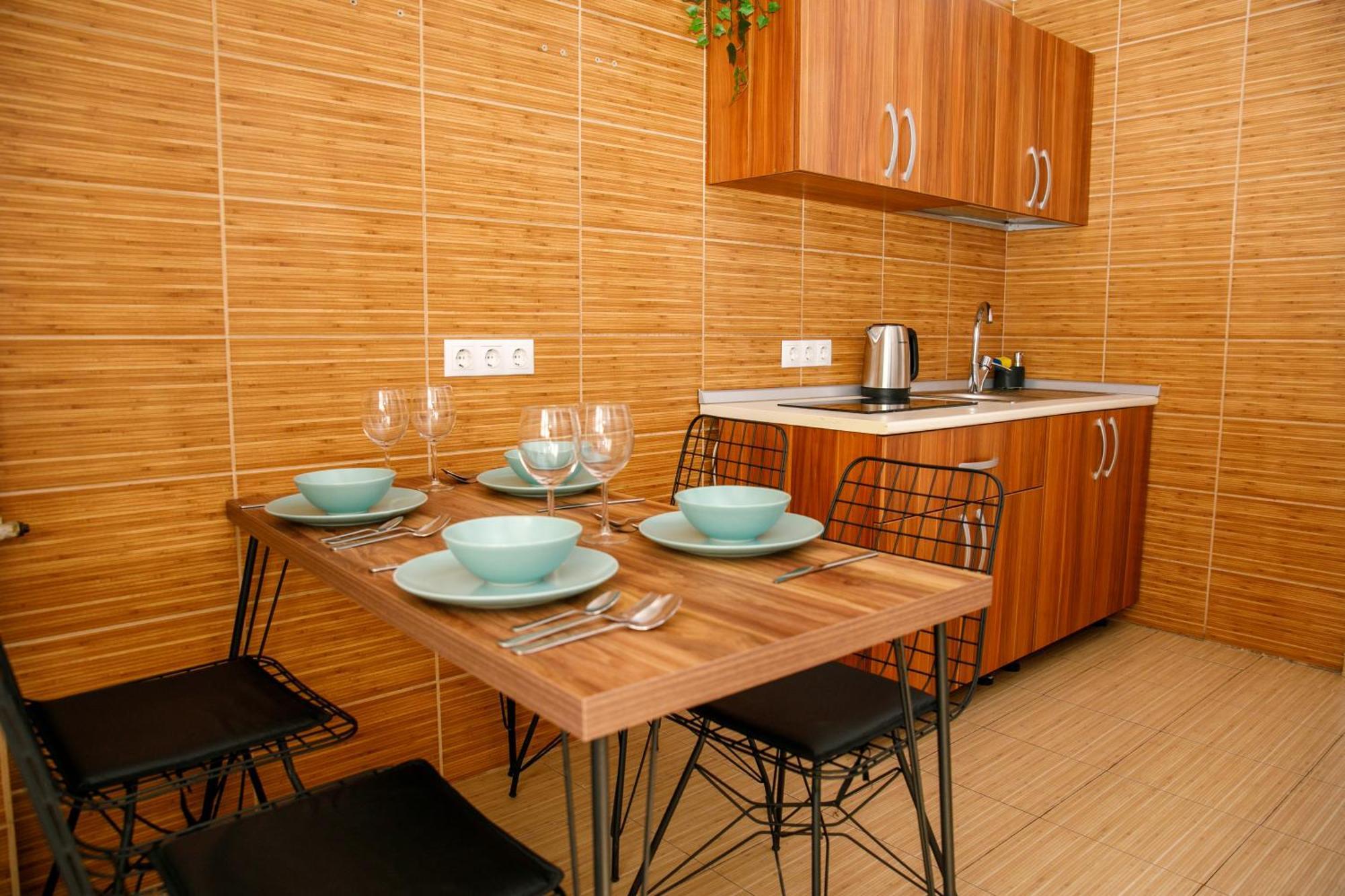 Color Apartments Corneliu Coposu No3 Bucareste Exterior foto